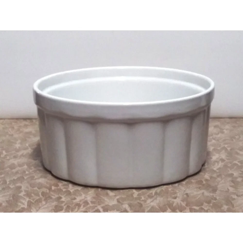Epicure England Souffle Baking Dish Ribbed White Porcelain Ceramic 8